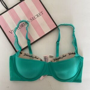 NWT Victorias Secret Very Sexy Icon Balconet Bra Size 34C in Sea Green
